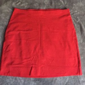Coral mini skirt